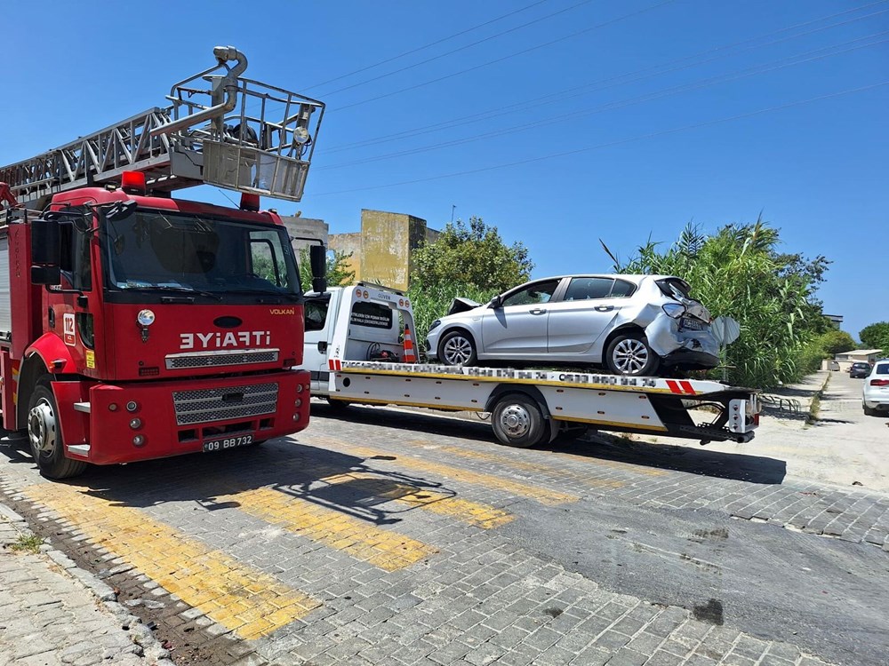 Freni boşalan kamyon ortalığı savaş alanına çevirdi: 9 yaralı - 6
