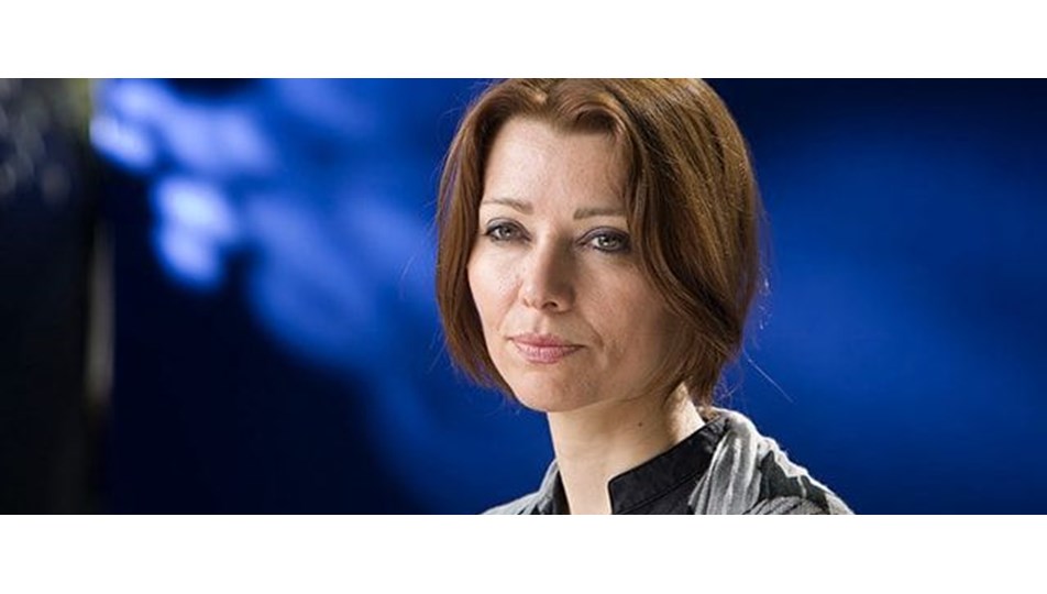 Netflix Elif Şafak’ın Aşk kitabının haklarını satın aldı