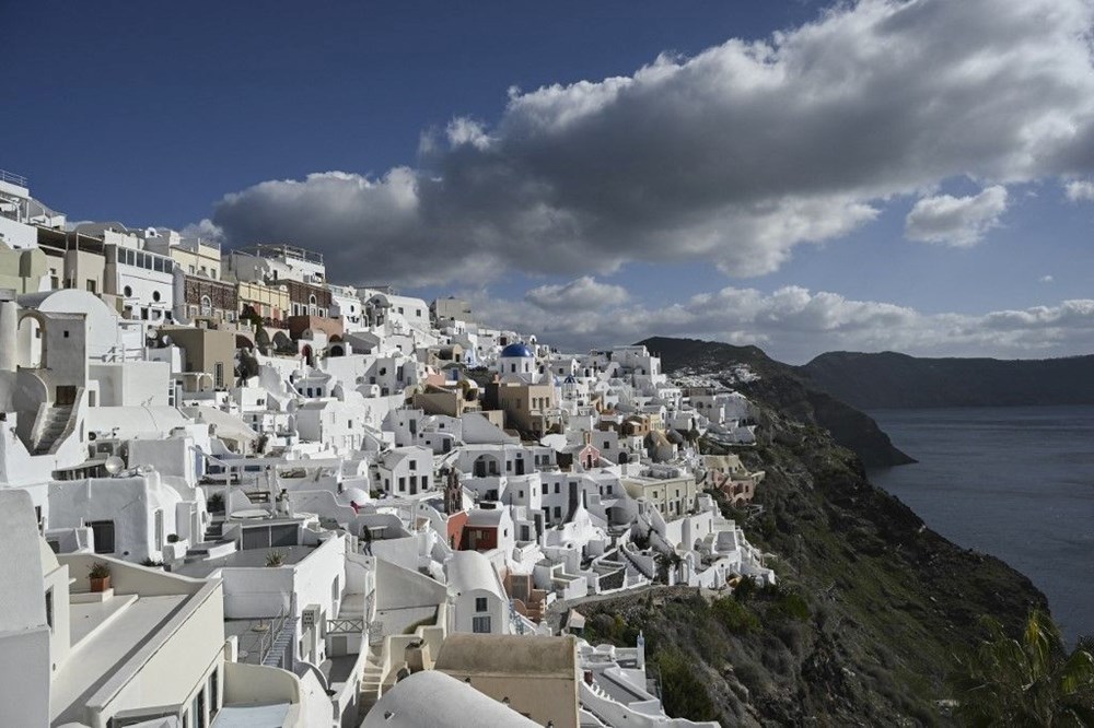 Yanardağın nefesini dinliyorlar: Santorini’de büyük depreme hazırlık - 5