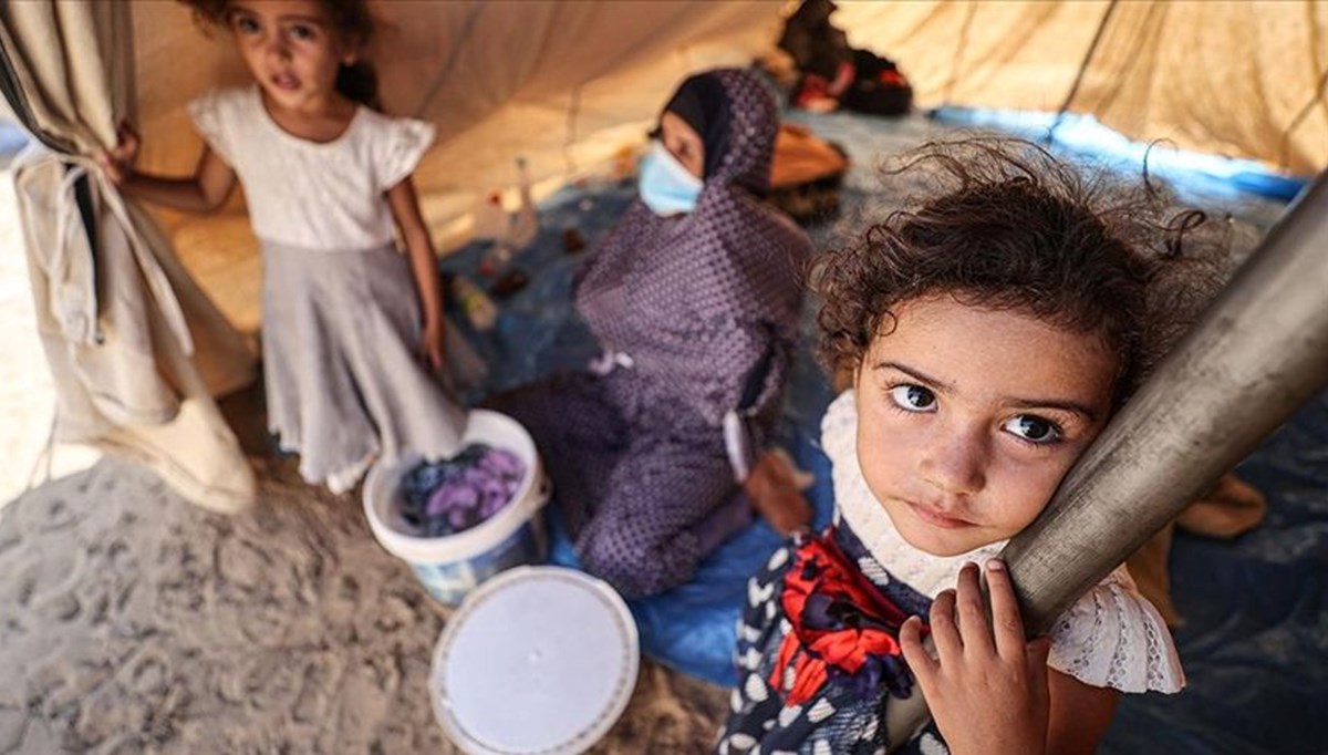 Gazze'de çocuk felci aşısının ikinci turu 14 Ekim'de başlayacak Gazze'de çocuk felci aşısının ikinci turu 14 Ekim'de başlayacak