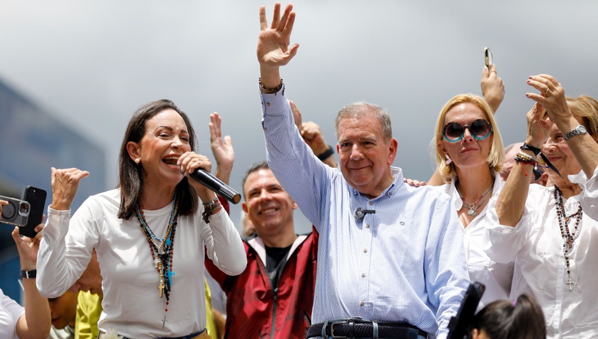 İspanya'ya sığınan Venezuelalı muhalif Gonzalez, 