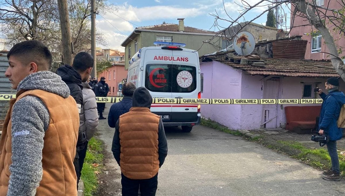 Tuzla'da gecekonduda çıkan yangında yatalak hasta öldü