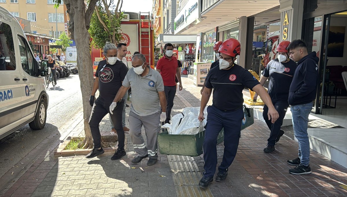 Asansör boşluğunda cesedi bulundu