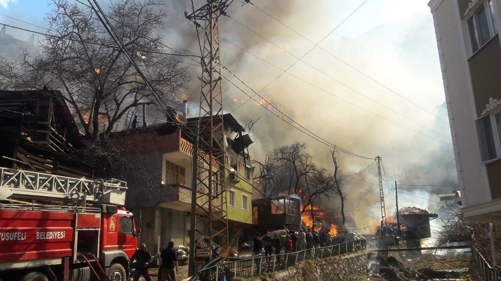 Yangın bu köyün kaderi: 24 yılda 3 büyük yangın acısı yaşadı - 12