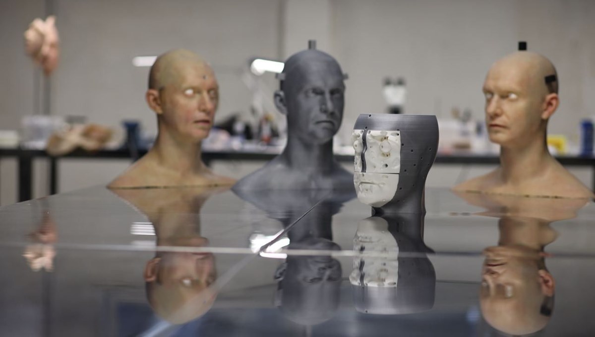Hiper-gerçekçi insansı robotlar böyle üretiliyor