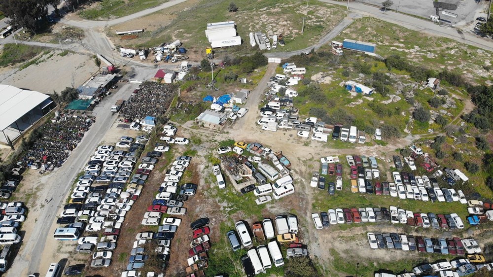 Milyonluk araçlar yediemin otoparklarında çürüyor - 6