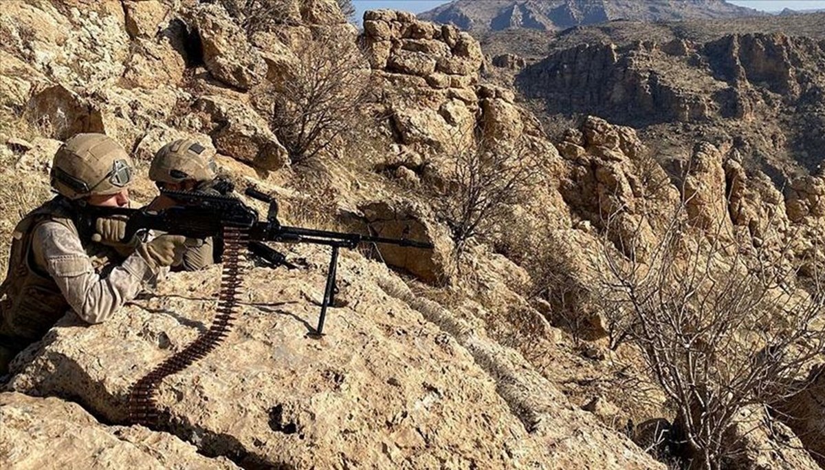 'Eren Abluka'da 6 terörist etkisiz hale getirildi 'Eren Abluka'da 6 terörist etkisiz hale getirildi