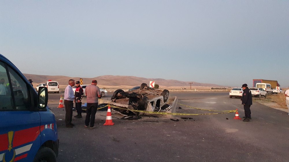 Cenaze yolunda korkunç kaza: 4 ölü, 2 yaralı - 3