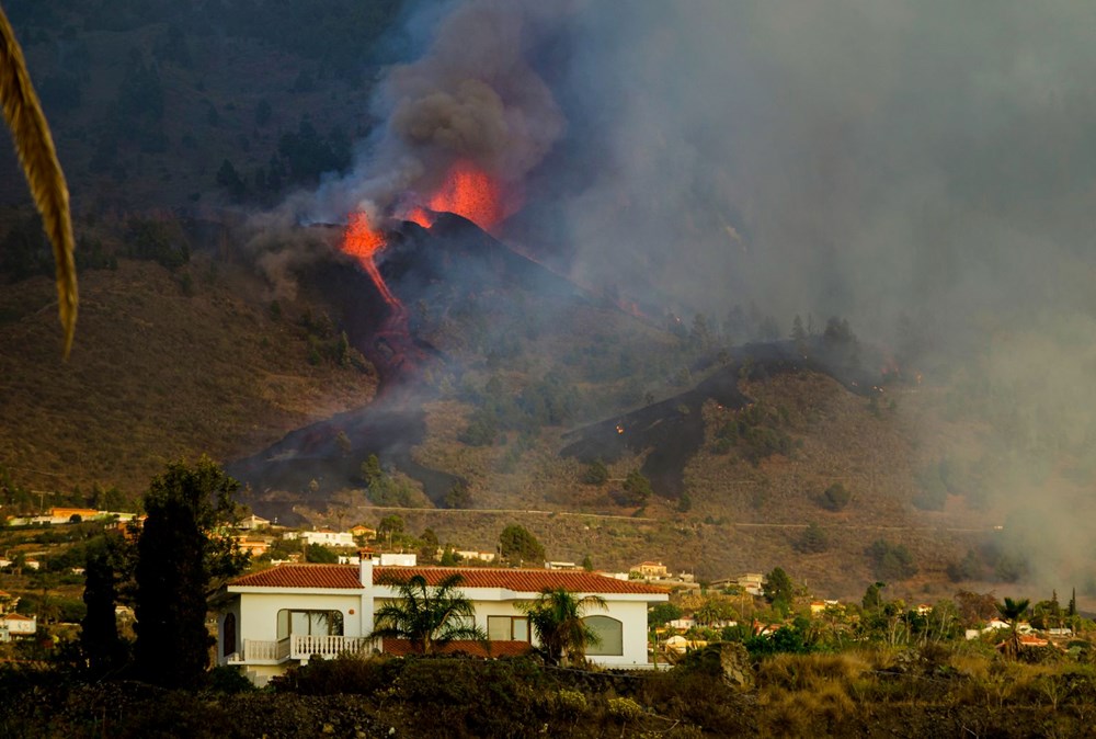 La Palma'da kabus sürüyor: Evleri kül eden lav akışı hızlandı - 17