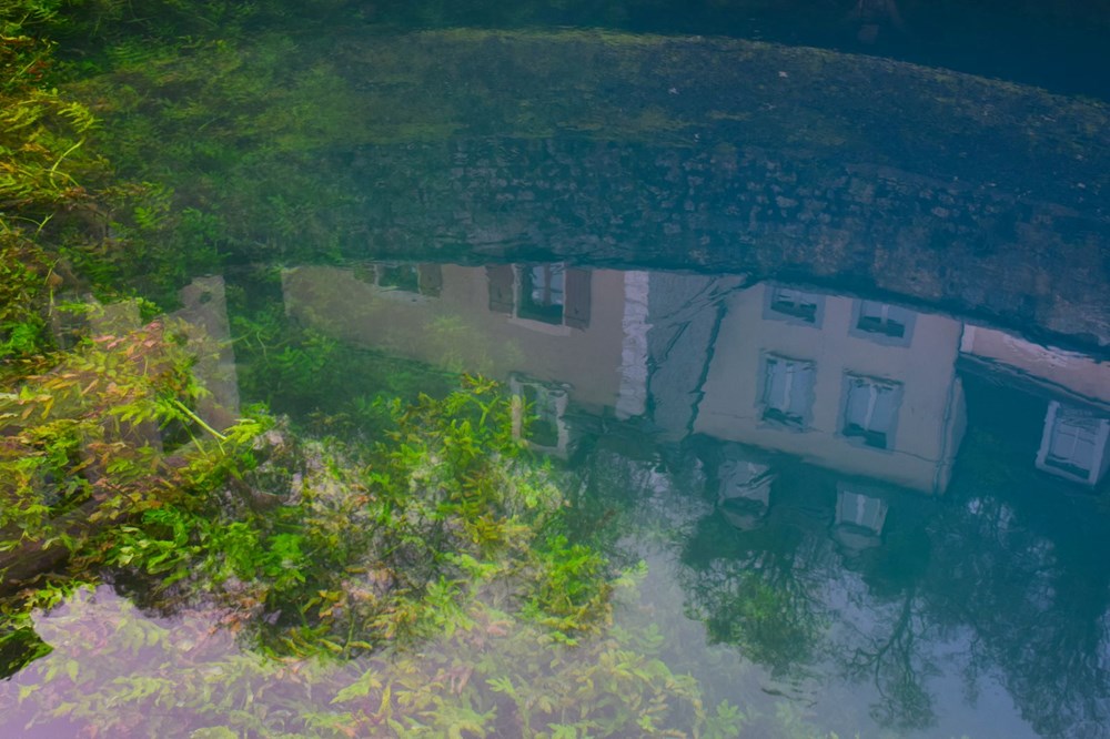 Cesetlerin kaybolduğu tabansız mağara: Öteki bir dünyaya açıldığına inanılıyor 77