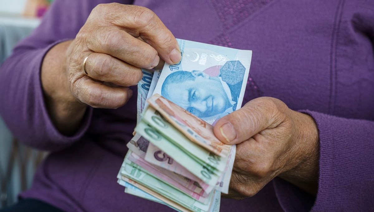 Emekliye bayram ikramiyesinde tarih belli oldu