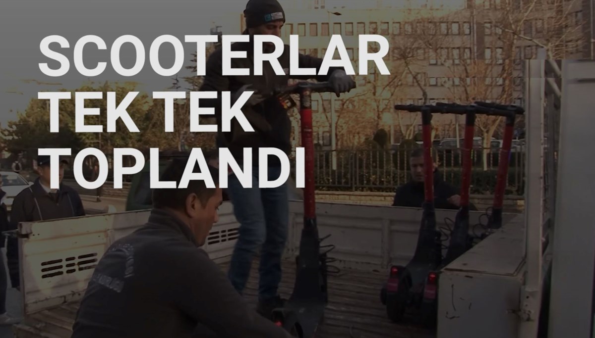 Kadıköy'de kaldırımlardaki scooterlar belediye tarafından toplandı Kadıköy'de kaldırımlardaki scooterlar belediye tarafından toplandı