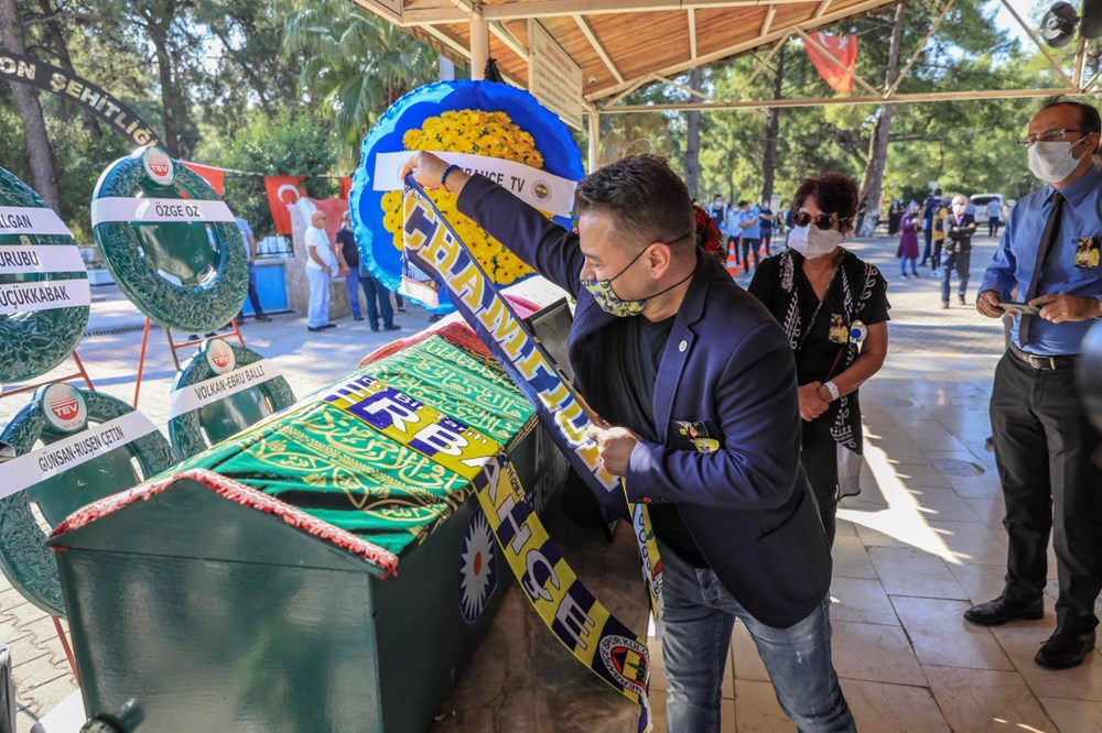 Sunucu Dilay Kemer son yolculuğuna uğurlandı - 8