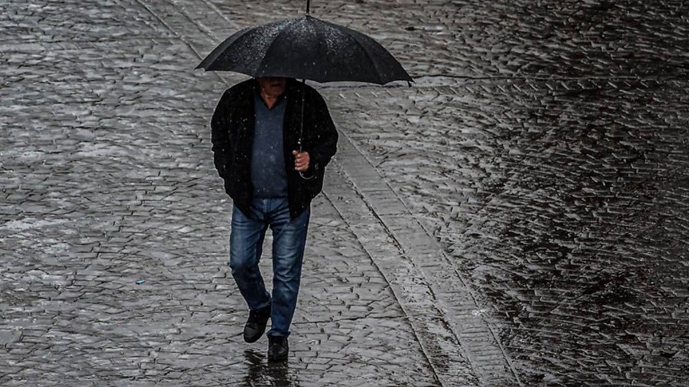 Meteoroloji uyardı: Sıcaklık düşüyor, sağanak yağış geliyor (19 Nisan Cumartesi hava durumu) 72 CDiGIVzIqkWUlqYsWGaArQ