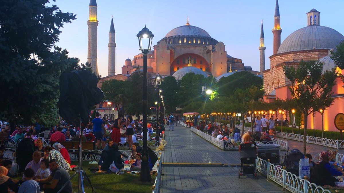 Hangi Ulkede Kac Saat Oruc Tutuluyor Ntv