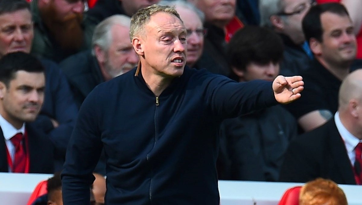 Leicester City’nin yeni teknik direktörü Steve Cooper oldu Leicester City’nin yeni teknik direktörü Steve Cooper oldu