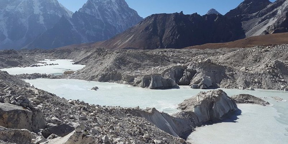 Felaket dünyanın dört bir yanını etkiliyor: Himalayalar'daki buzul erimesi son 40 yılda 10 kat hızlandı - 3