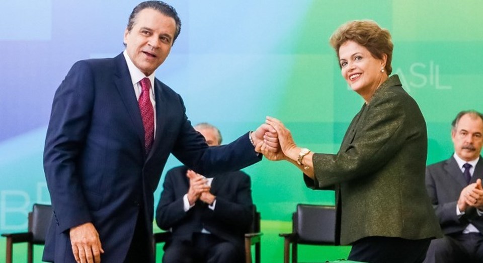 Brezilya'da hükümette yolsuzluk çatlağı - 1