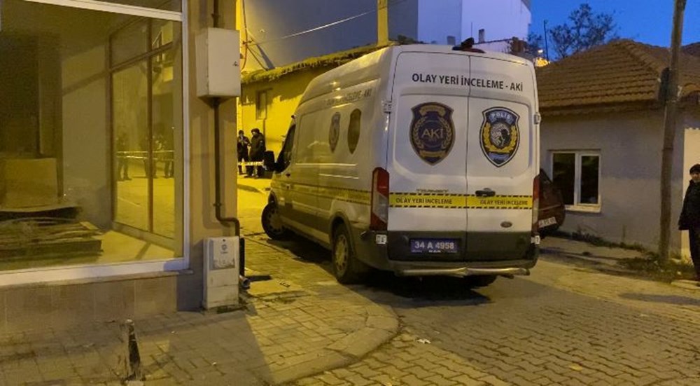 İstanbul'da katliam: Ailesinden 4 kişiyi öldürüp hayatına son verdi - 2