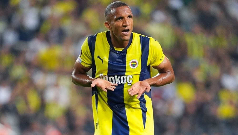 Fenerbahçe'de Mourinho iki futbolcunun üstünü çizdi - 2
