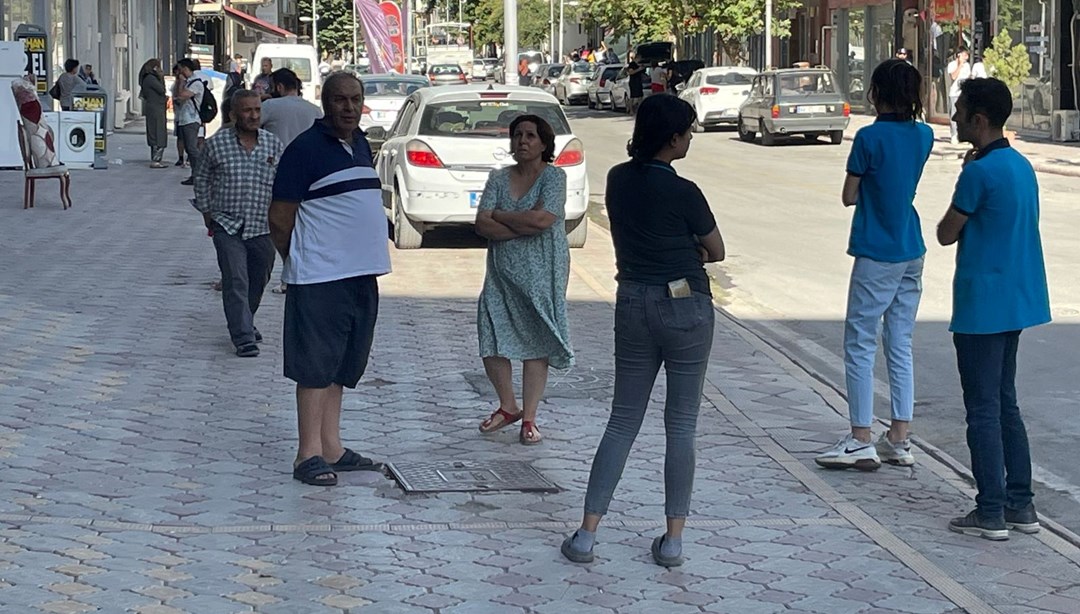 Malatya’da peş peşe yaşanan depremler sonucunda 16 kişi yaralandı