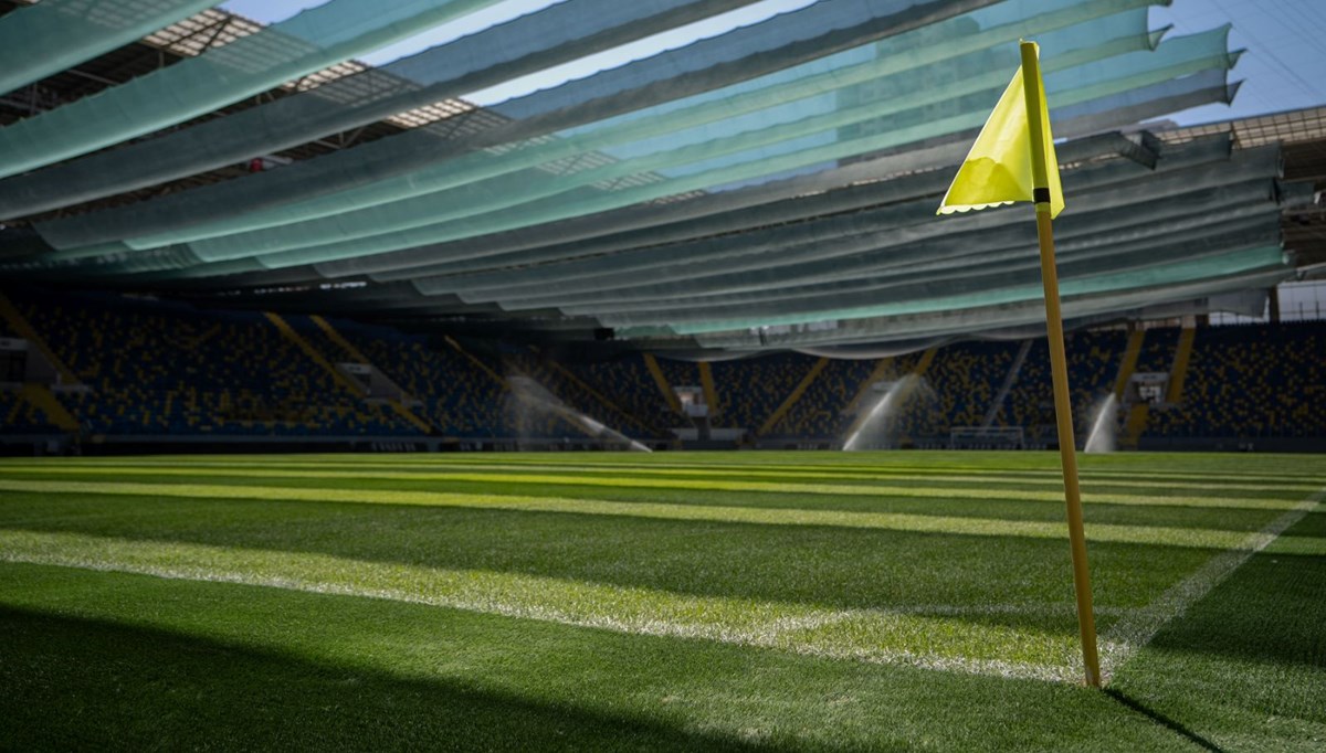 Eryaman Stadı'nın zemini yenilendi