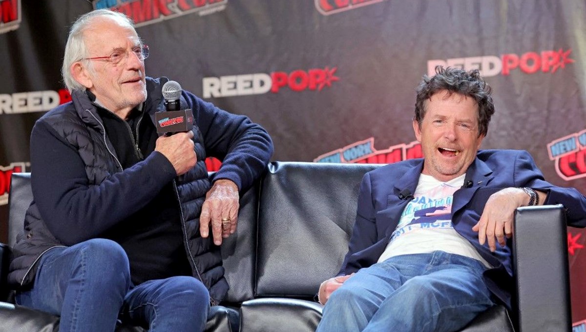 Geleceğe Dönüş yıldızları Michael J Fox ve Christopher Lloyd 37 yıl sonra bir arada