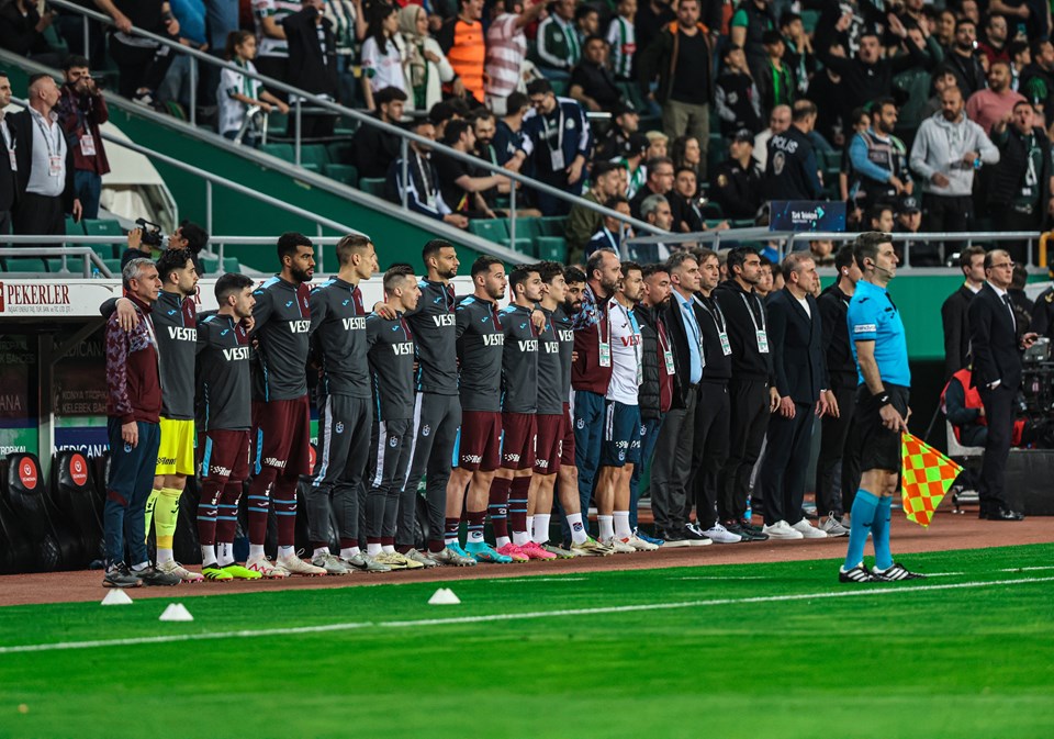 Trabzonsporlu futbolculardan protesto - 1