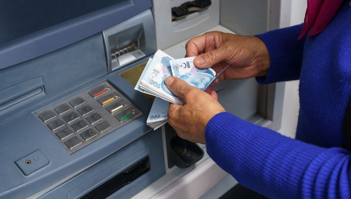 Emekli ikramiyesi ne kadar olacak, artacak mı? 2025 emekli maaş ikramiyelerine ilişkin açıklama