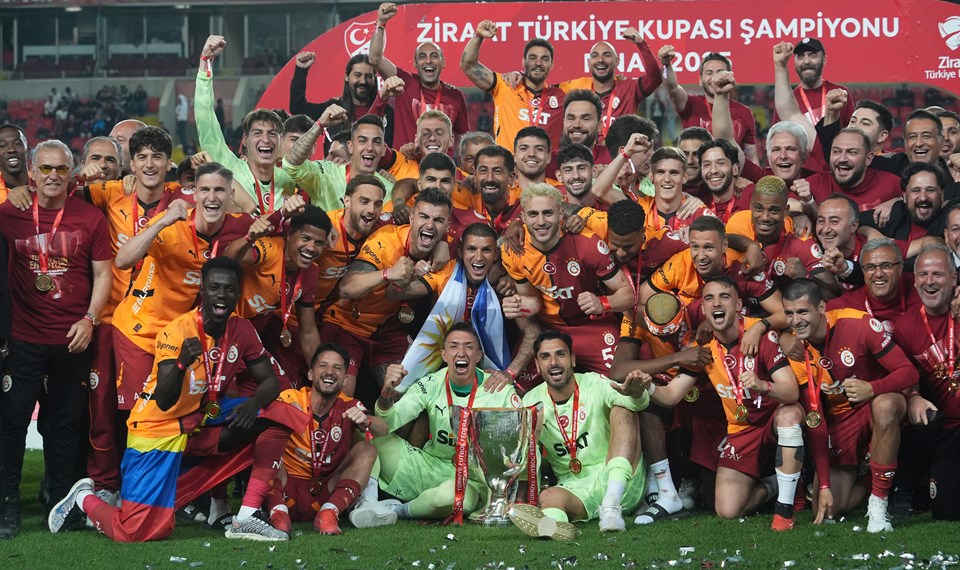 Galatasaray'da kutlama hazırlıkları: Adresler muhakkak oldu 72 CLEUKVU7U0yrWCoXmdUAFw