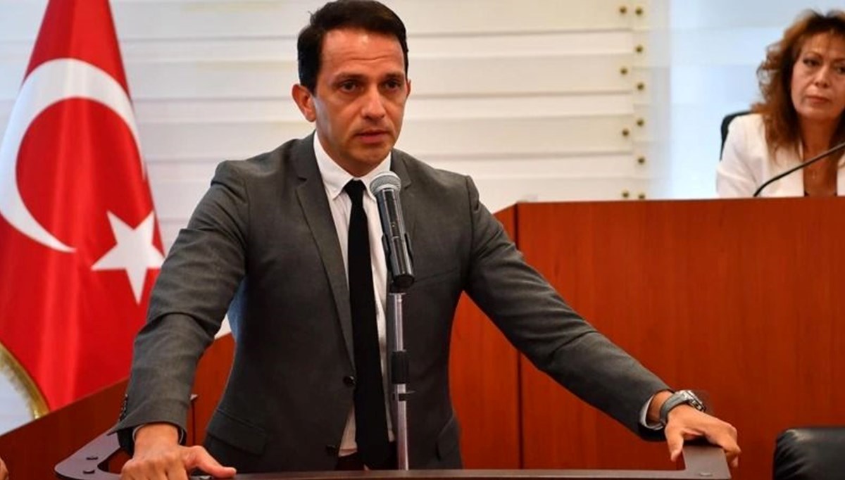 Mücahit Birinci partisinden istifa etti