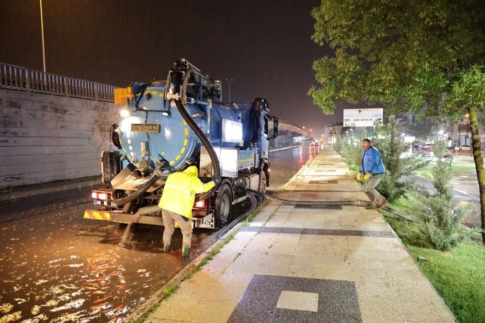 Birçok ili sağanak vurdu: Meteoroloji'den uyarı - 13