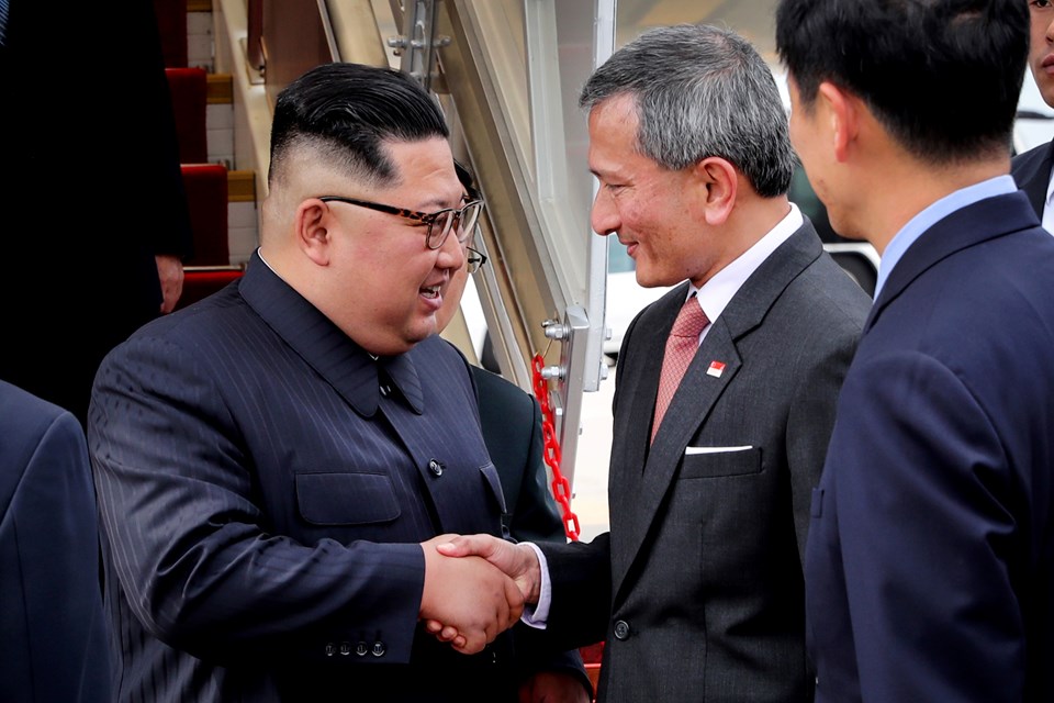 Kuzey Kore lideri Kim Jong-un Singapur Başbakanı ile görüştü - 1