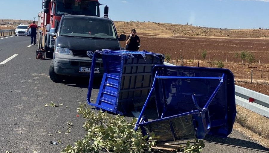 Mardin’de otomobil ile motosiklet çarpıştı