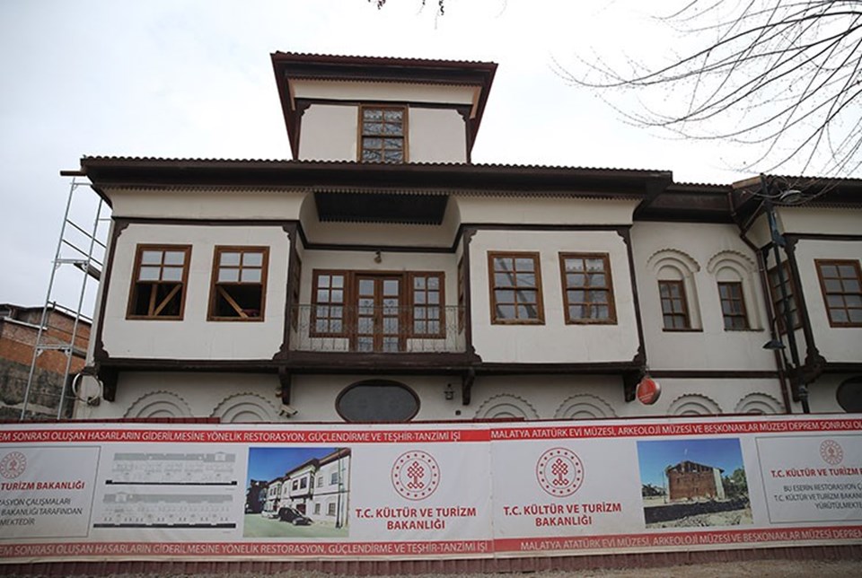 Depremde zarar gören Malatya'daki tescilli kültür varlıkları yenileniyor - 1