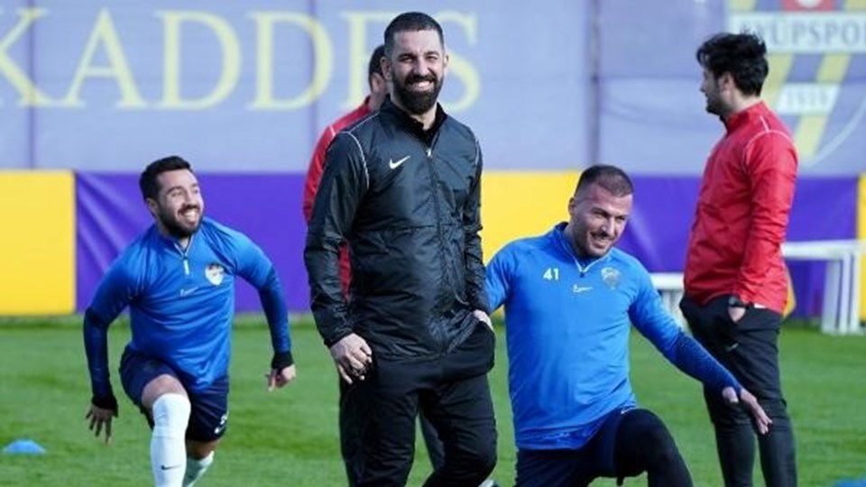 Göztepe-Eyüpspor maçı ne zaman, saat kaçta ve hangi kanalda? Arda Turan ilk maçına çıkıyor - 1