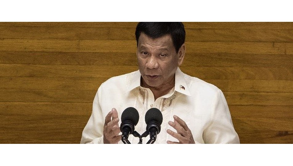 Duterte Moro Müslümanları için özerklik tasarını onayladı