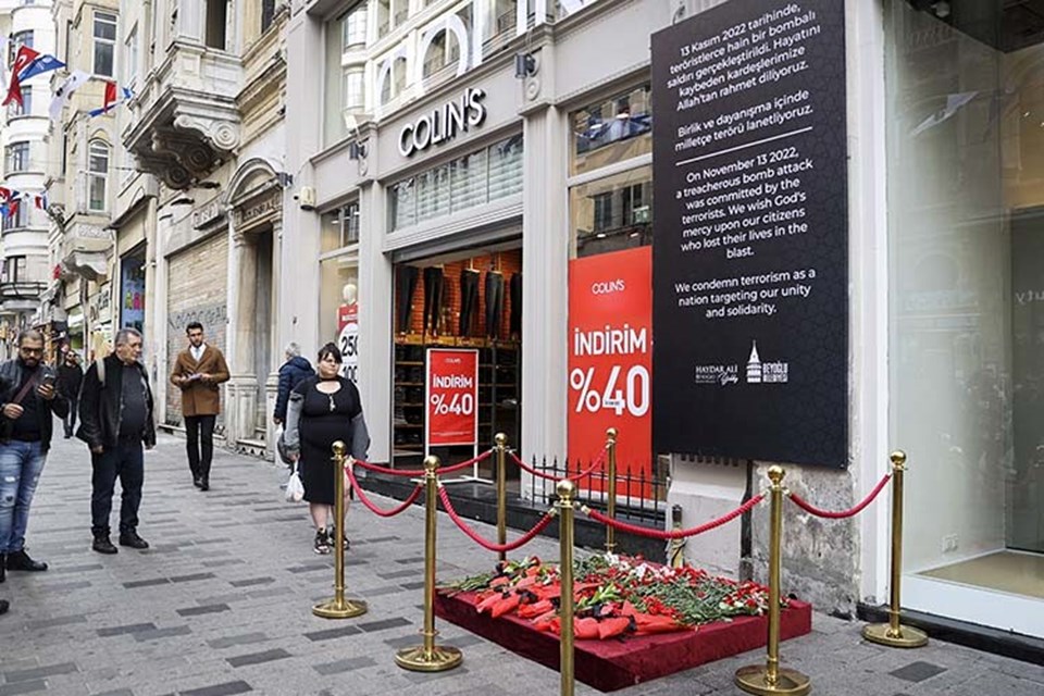 Terör saldırısında yaşamını yitirenlerin isimleri Beyoğlu'nda yaşatılacak - 1