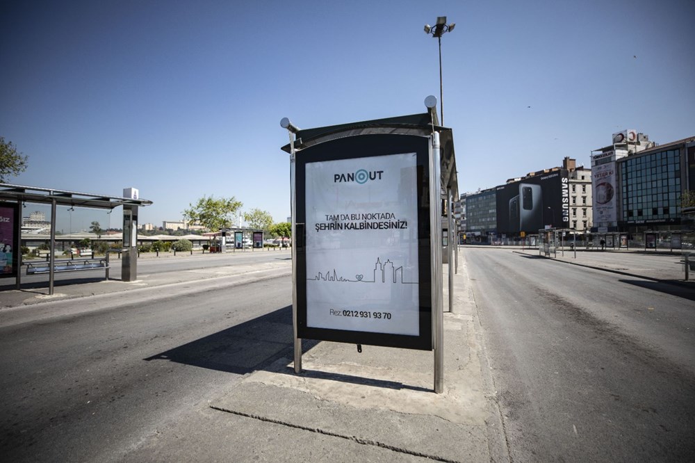 65 YAŞ ÜSTÜ SOKAĞA ÇIKIYOR... Yarın sokaklar 4 saatliğine onların