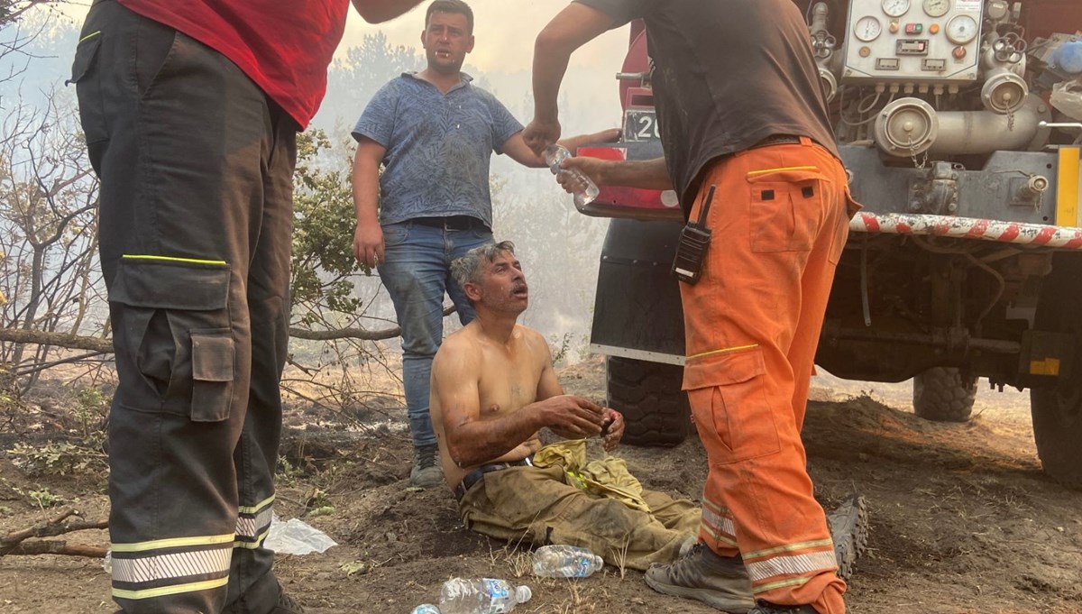 Yangında kalan orman işçisi oğun bakımda