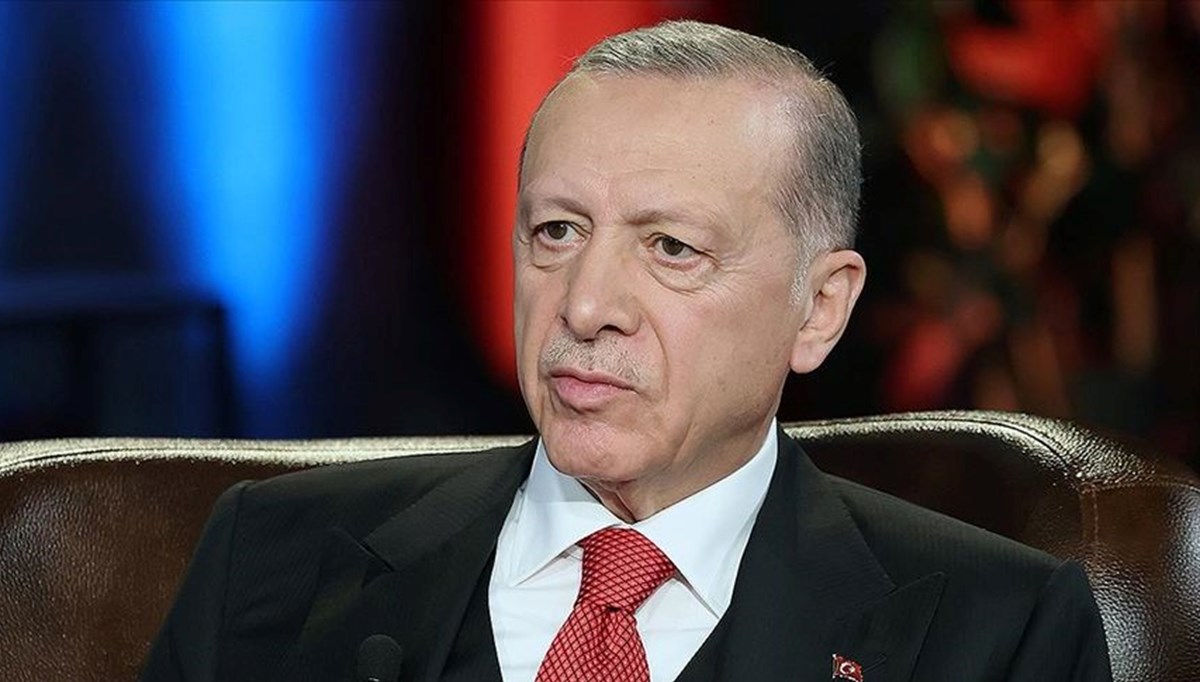 Cumhurbaşkanı Erdoğan'dan İYİ Parti Genel Başkanı Dervişoğlu'na tebrik