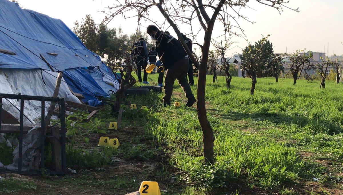 Adana'da silahlı saldırıya uğrayan 3 kişi hayatını kaybetti