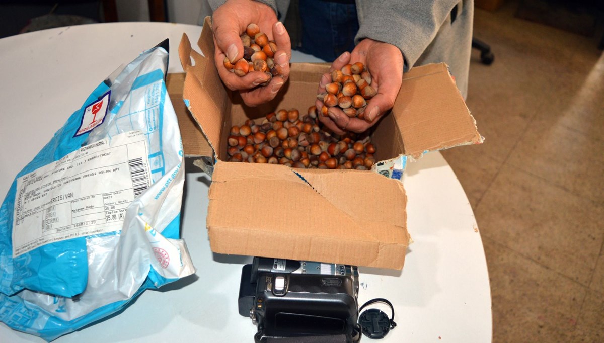 Fotoğraf makinesi siparişi verdi, fındık ve bozuk el kamerası geldi