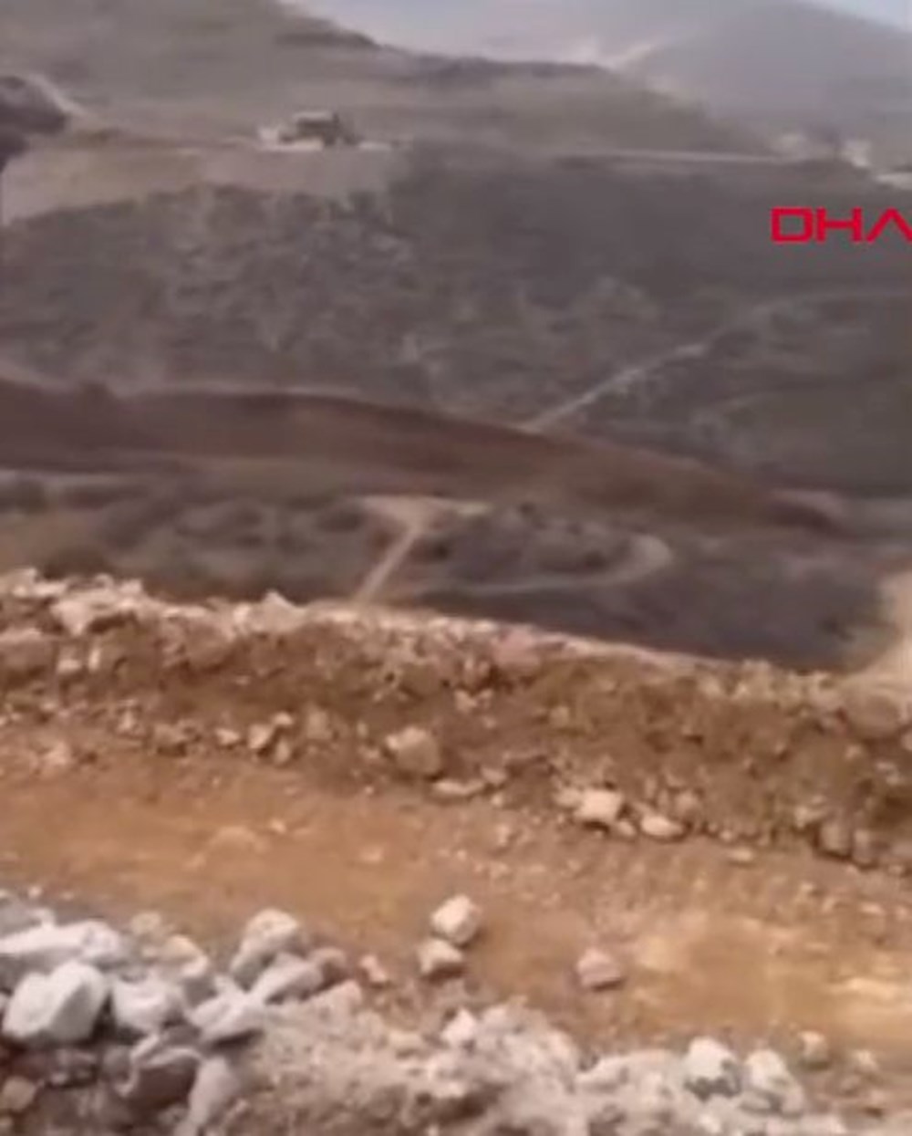 Erzincan İliç’te altın madeninde toprak kayması (Olay
yerinden ilk görüntüler) - 3
