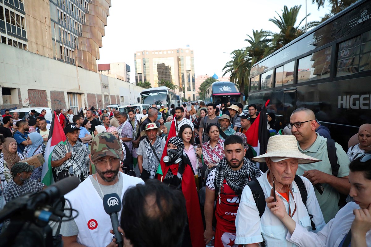 Konvoyda bine yakın aktivist bulunuyor.