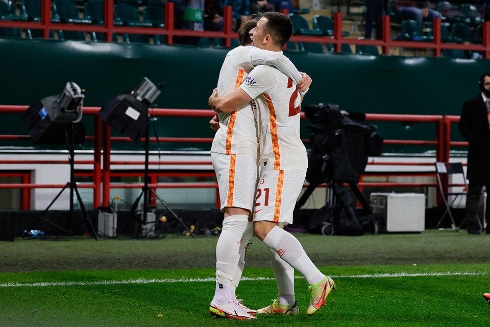 UEFA Avrupa Ligi: Galatasaray Moskova'dan 3 puanla dönüyor - 2