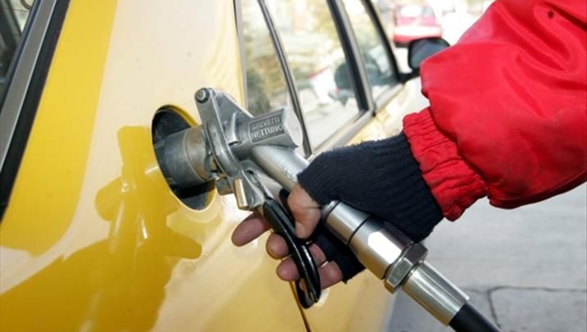 Benzin ve motorine zam, otogaza indirim | 2 Mayıs 2024 akaryakıt fiyatları