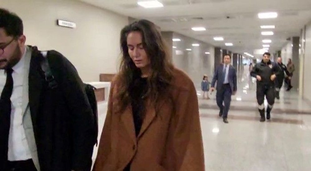 Eda Taşpınar mescitte poz vermesi nedeniyle ifade verdi - 5