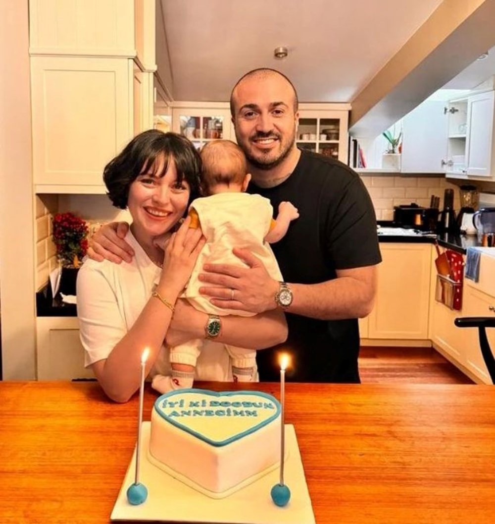 Ezgi Mola ayrılık sonrası tatile çıktı: Oğluyla yeni kare - 3