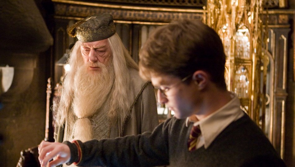 Harry Potter dizisi geliyor: "Dumbledore"u canlandıracak isim belli oldu